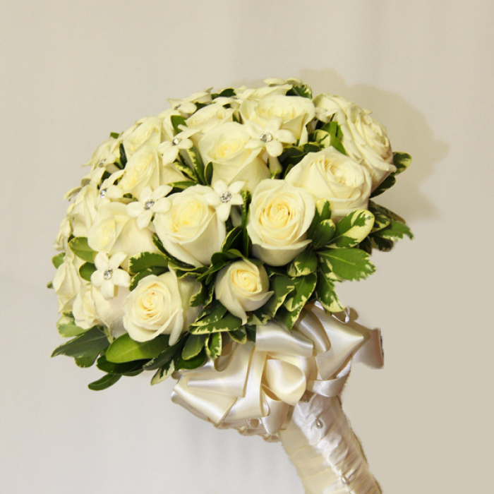 Shimmery Classic Bouquet